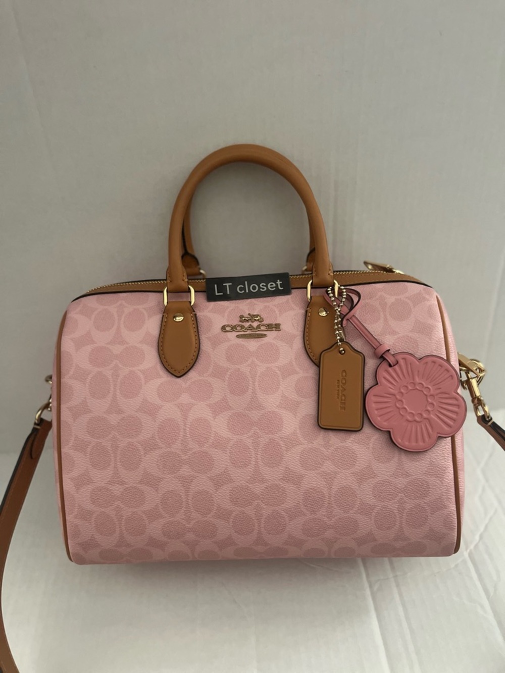 New Coach Rowan Large Satchel Bag in Signature Canvas with charms powder pink - Picture 2 of 10